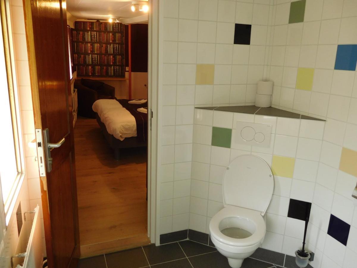 Bed and Breakfast De Logeerboot Dordrecht Exterior foto